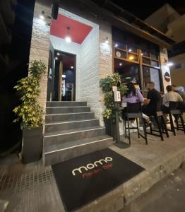 Momo Asian Bar